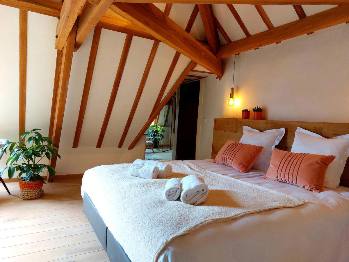 Les Suites De Petit Bomal Дюрбюи Экстерьер фото